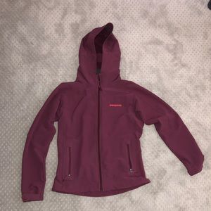 Women’s Patagonia Rain Jacket Maroon